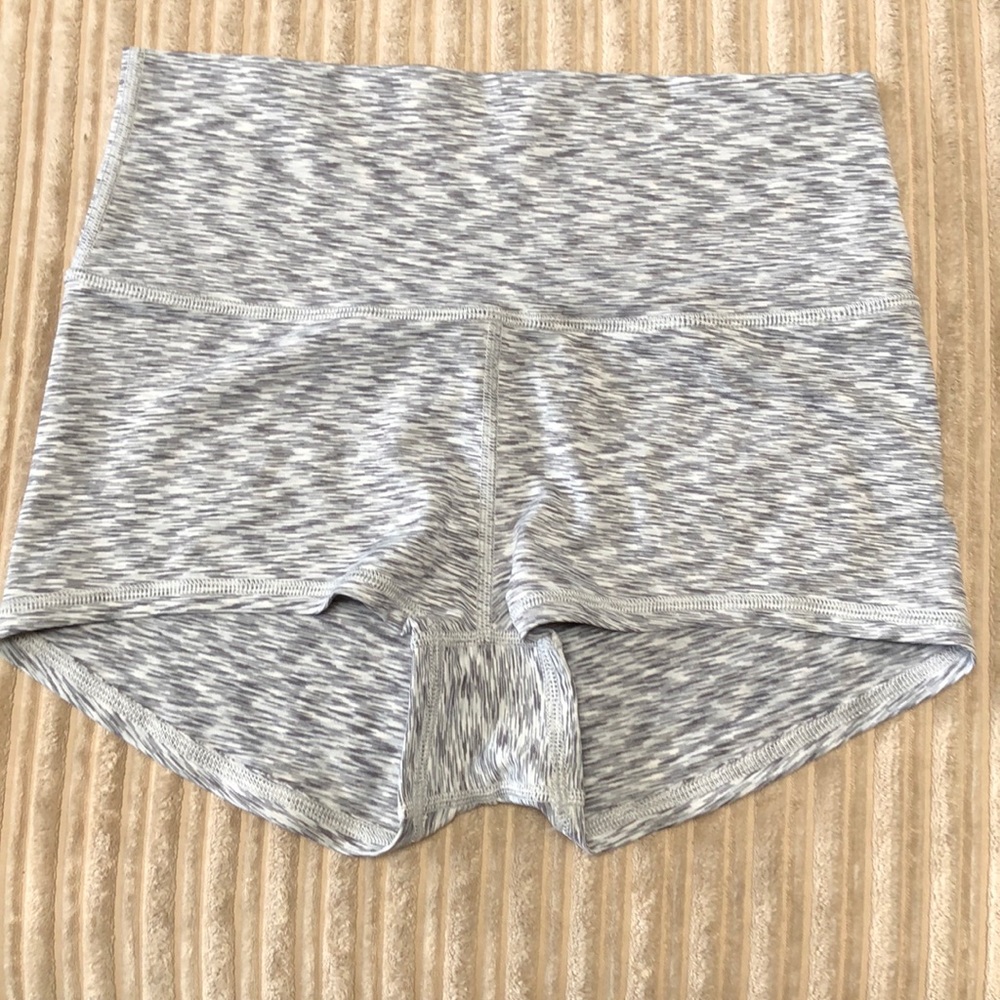 Aritzia shorts